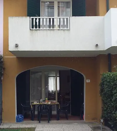 Malaga Nyaraló